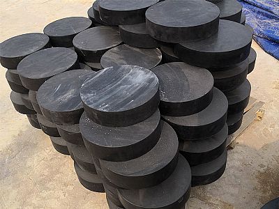 内黄县板式橡胶支座由若干层橡胶片与薄钢板经加压硫化